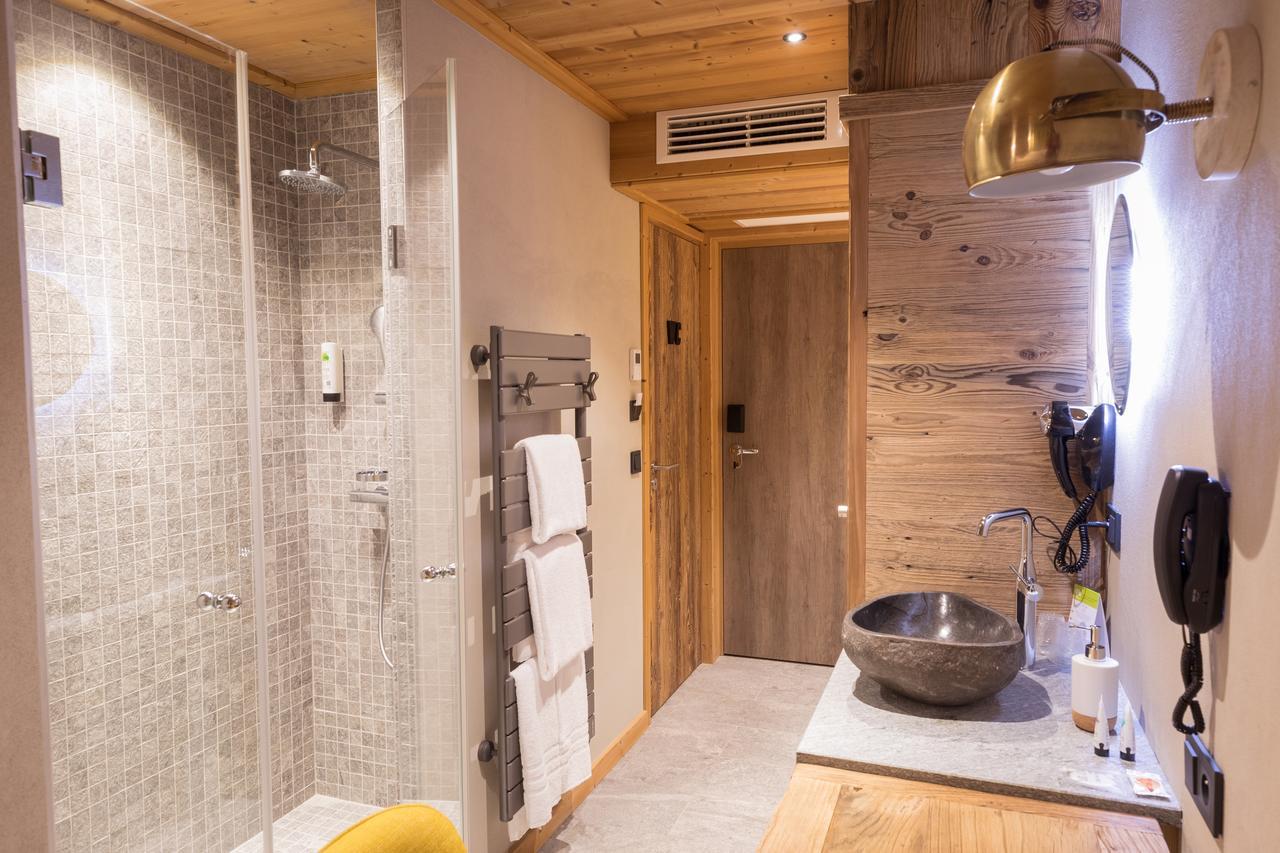 Les Cabanes De La Maison Rouge FRENCH ALPS Екстериор снимка