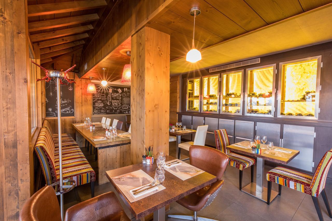 Les Cabanes De La Maison Rouge FRENCH ALPS Екстериор снимка